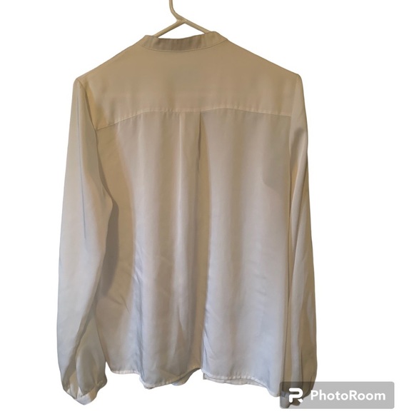 Chadwicks White Button Down Pleated Blouse Size 14 - Picture 2 of 9